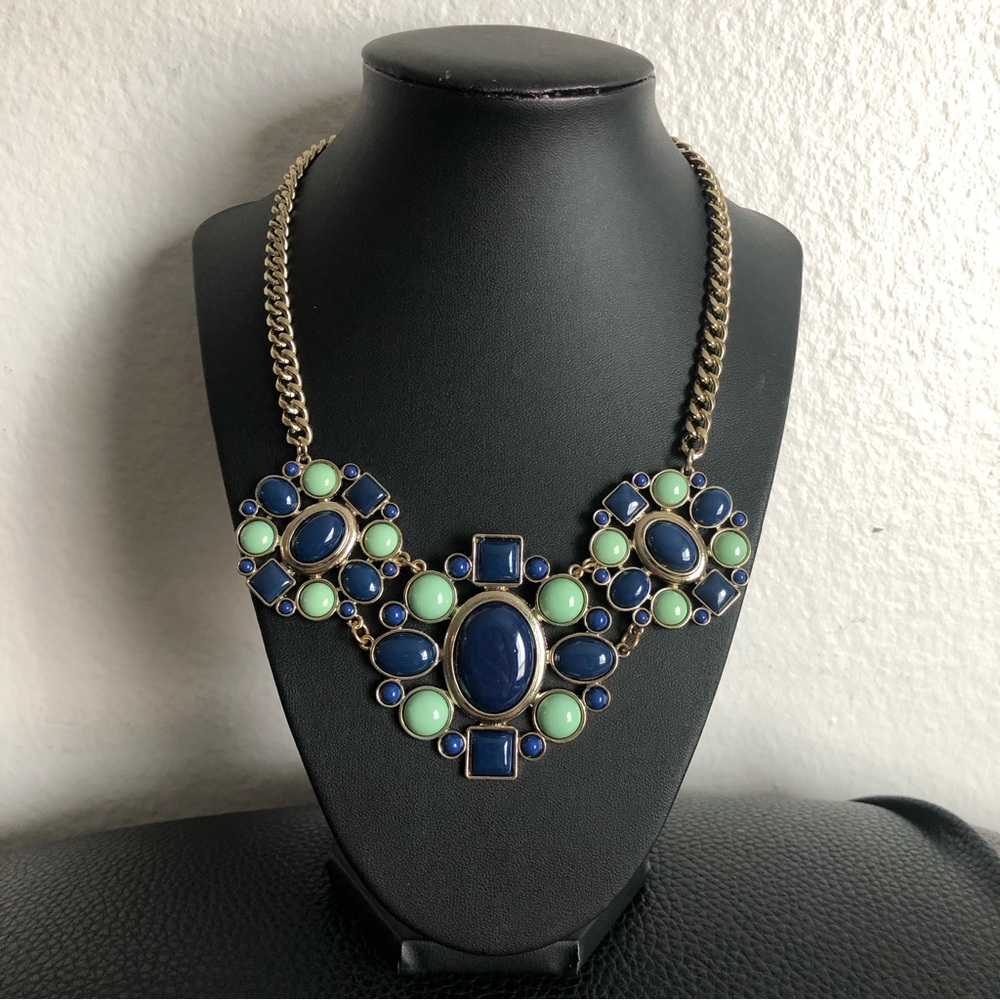 Forever 21 Blue & Green Art Deco Statement Necklace